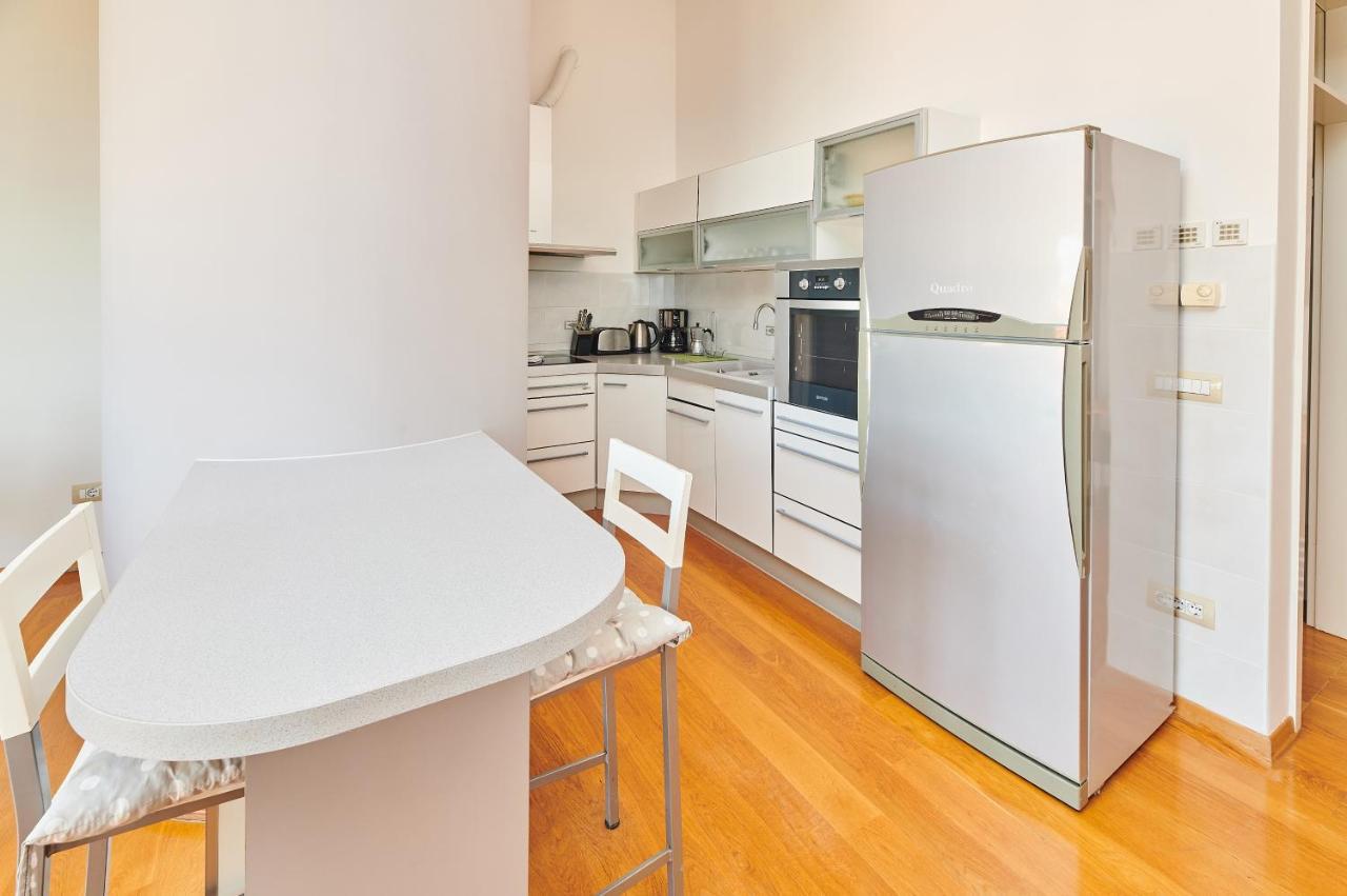 Apartment Bellavista Sea View 우마그 외부 사진