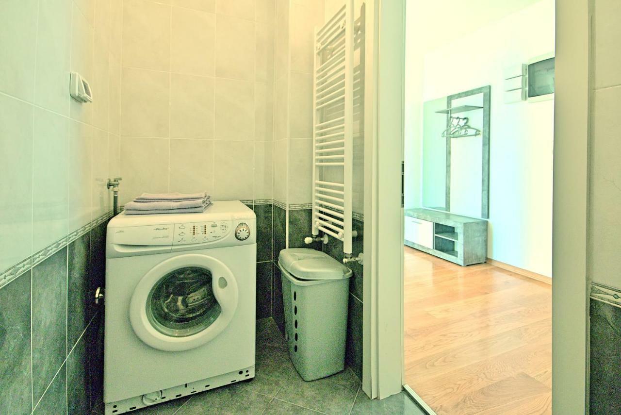 Apartment Bellavista Sea View 우마그 외부 사진