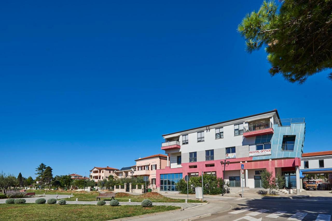 Apartment Bellavista Sea View 우마그 외부 사진